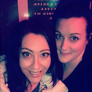 Meet your Posher, Bekki.